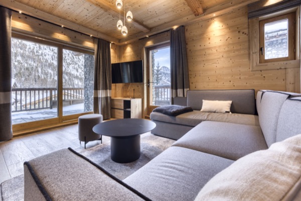 Espace de vie avec une architecture élégante