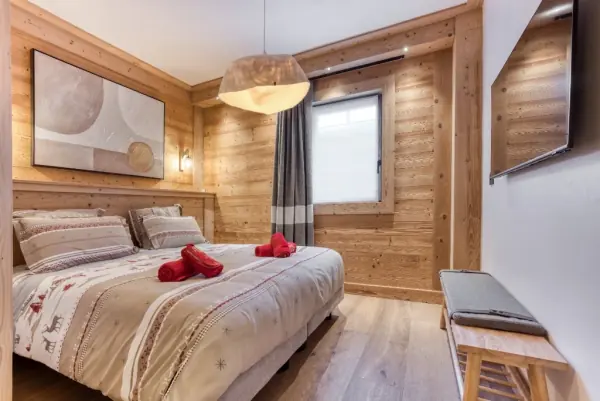 First-floor bedroom
